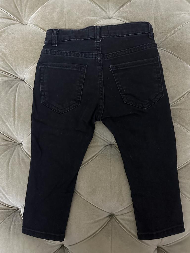 Black outfitter's jeans